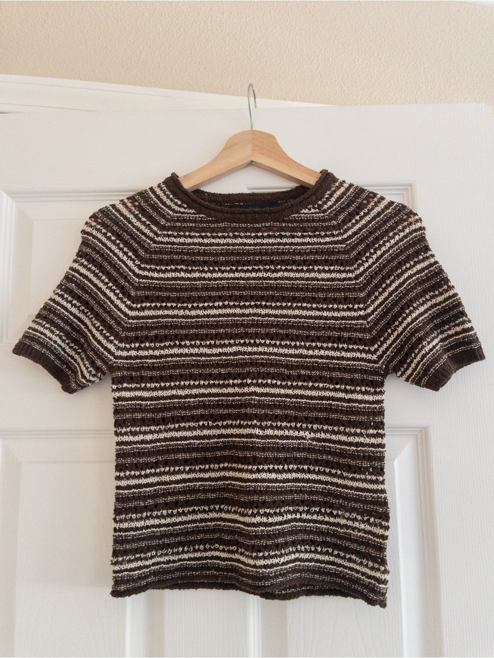 Zara Striped Brown and White Short-Sleeve Size S Knit Sweater